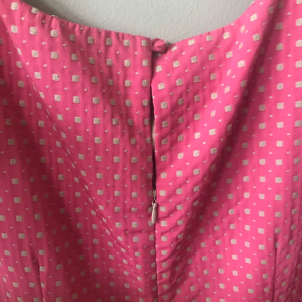 Ann Taylor pink sleeveless sheath dress - Picture 6 of 6